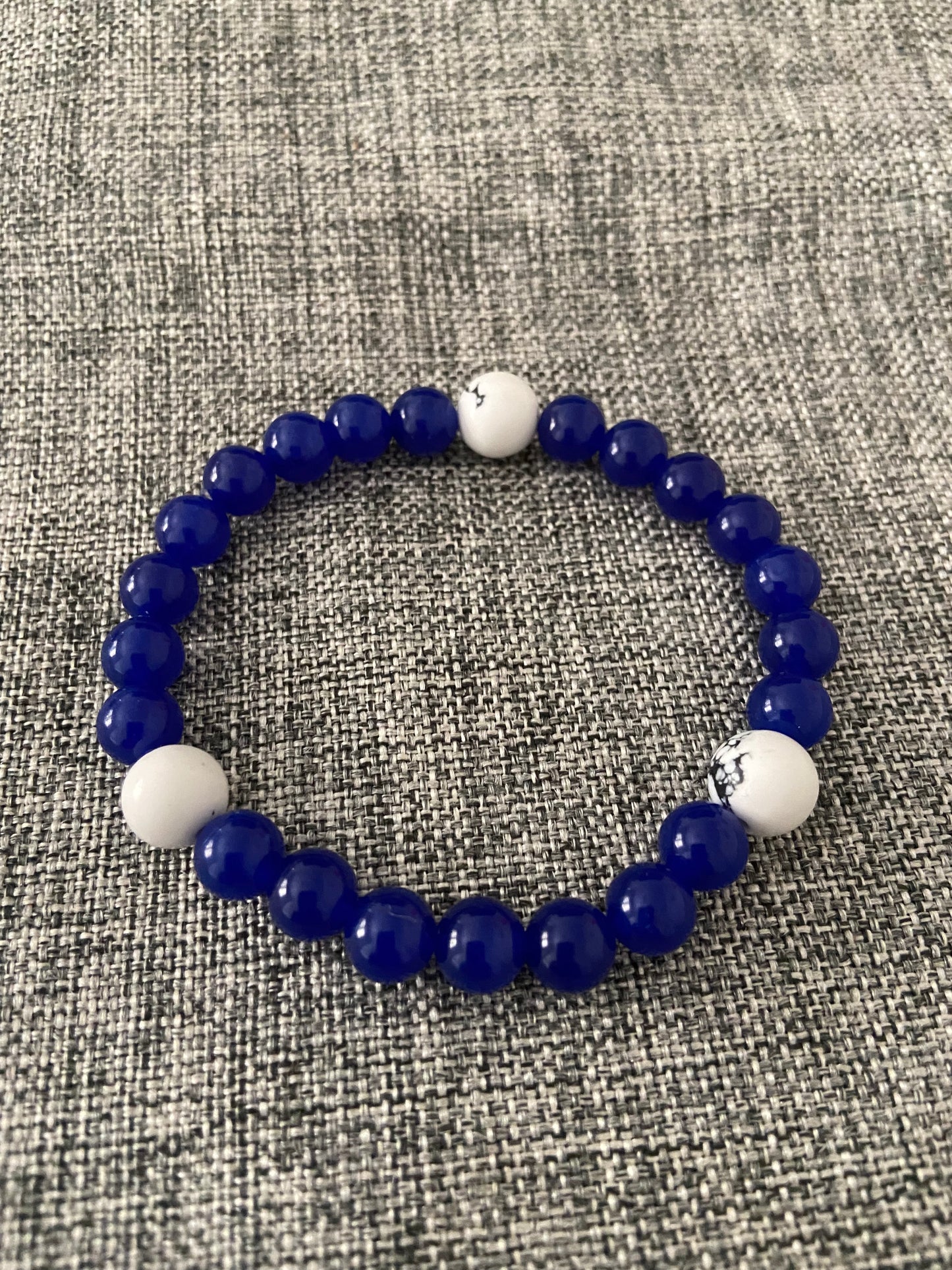 SAPPHIRE AND WHITE HOWLITE ( UNISEX)