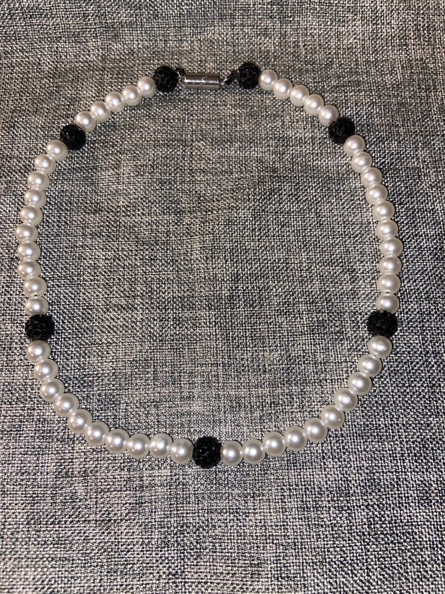 PEARL & BLACK RHINESTONE
